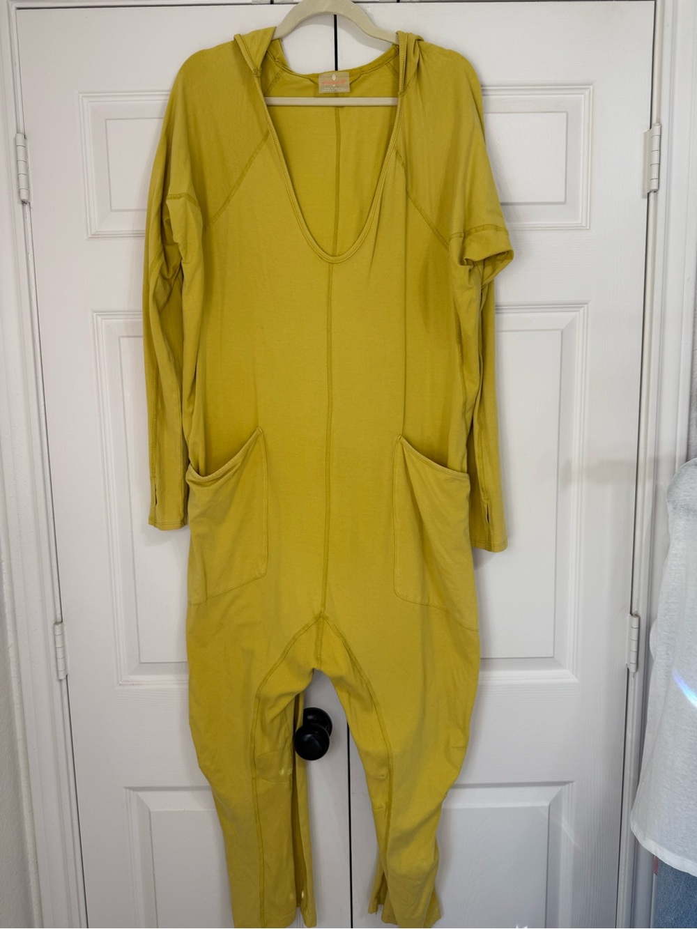 FP Movement Hot Shot Long Sleeve Stretch Cotton Jumpsuit Sz M in Chartreuse
